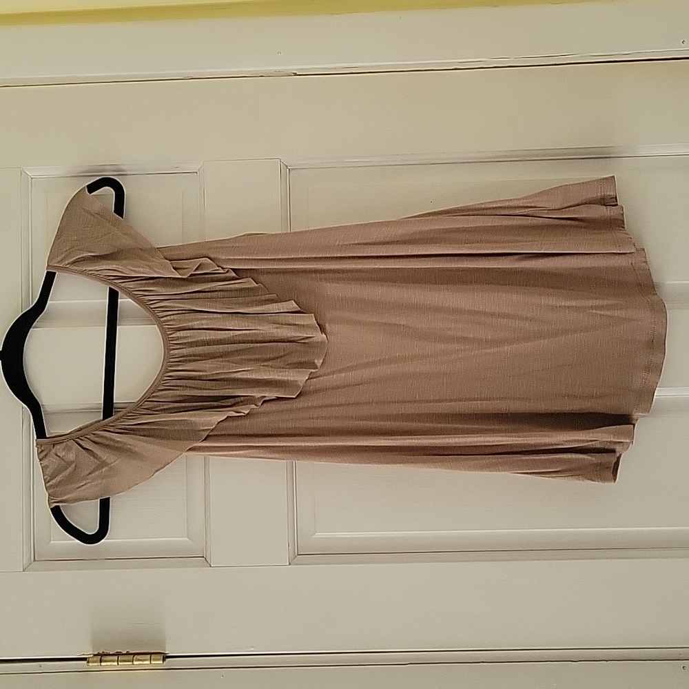 NWT GIRL TALK Women's Sylish Tan Sleeveless Top